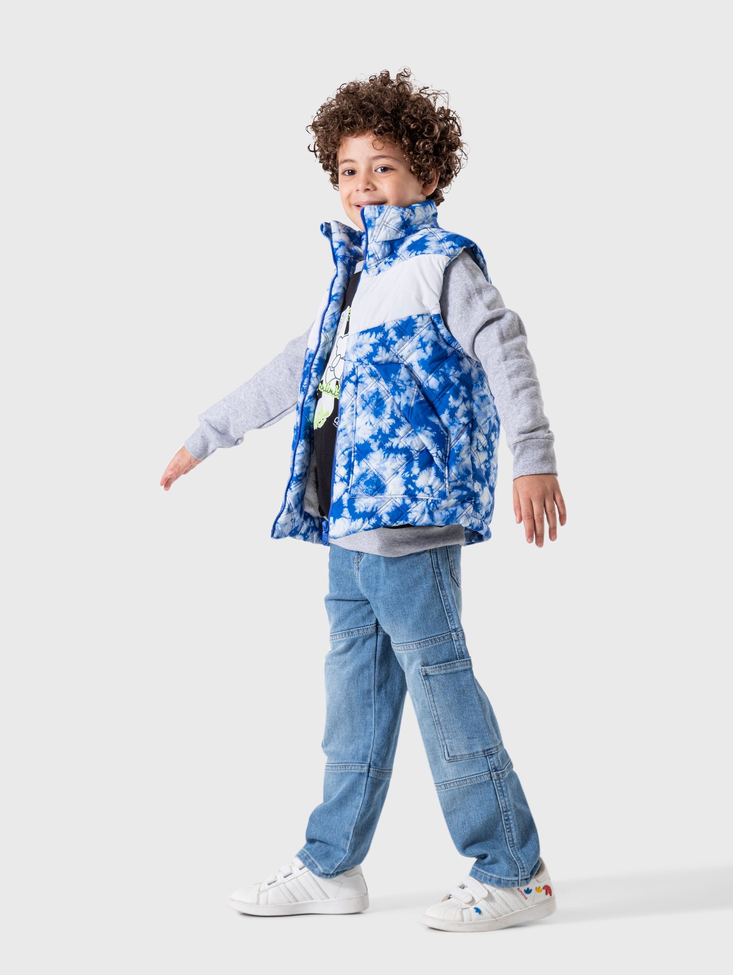 بنطال ولادي جينز